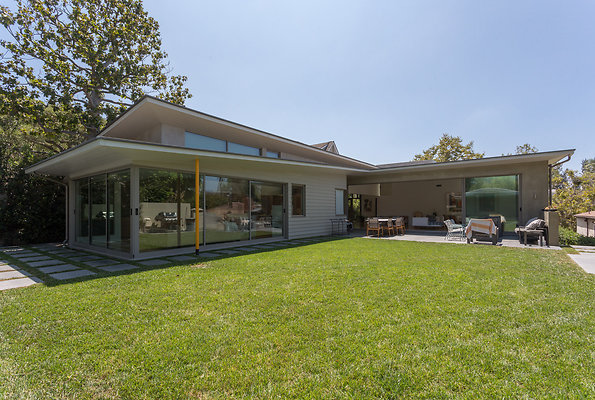 eastwestlocationsincIMG-11108