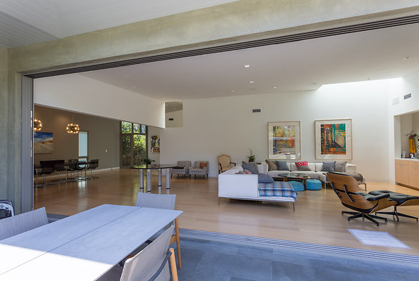 eastwestlocationsincIMG-10745