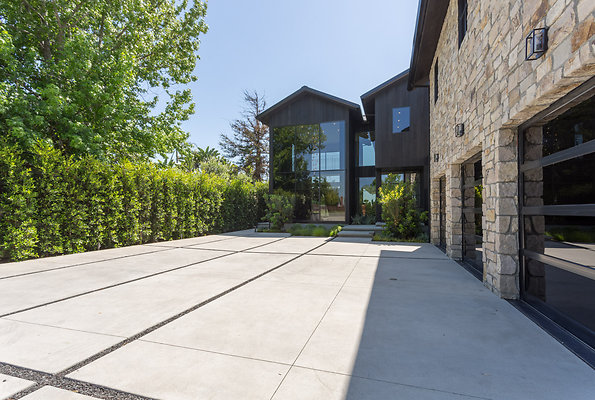 eastwestlocationsincIMG-01420