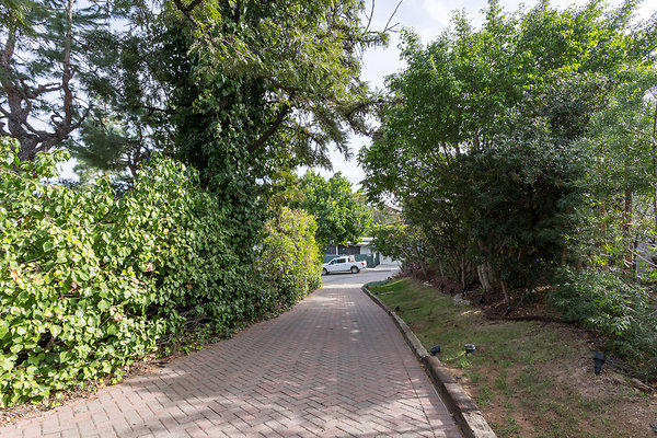 eastwestlocationsIMG-09304
