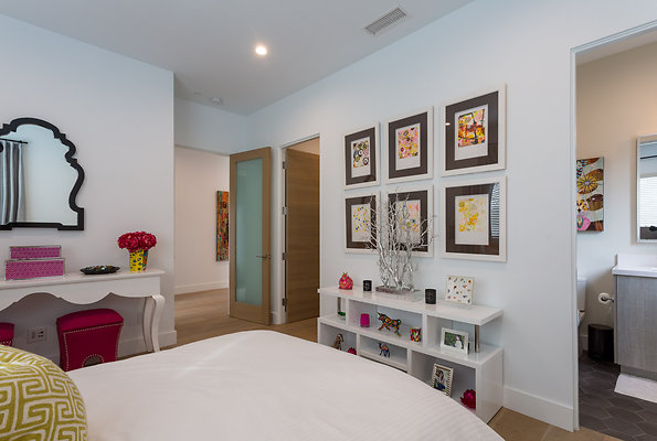 eastwestlocationsIMG-10057