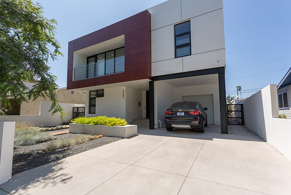 eastwestlocationsincIMG-01130