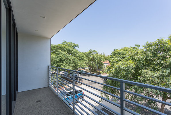 eastwestlocationsincIMG-05014
