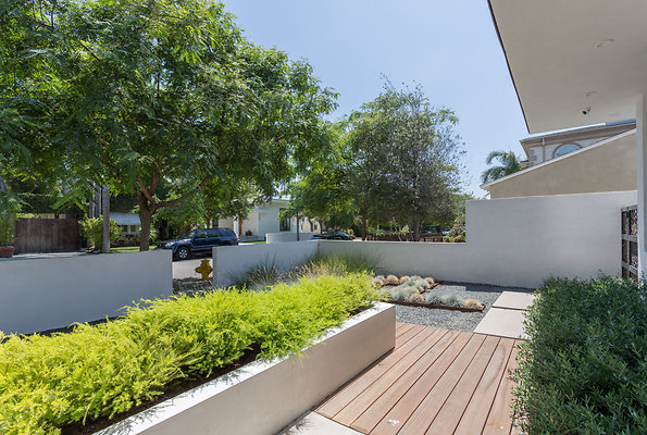 eastwestlocationsincIMG-01332