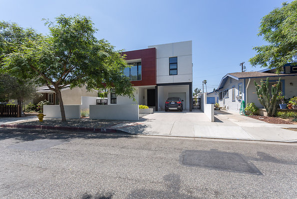 eastwestlocationsincIMG-00214