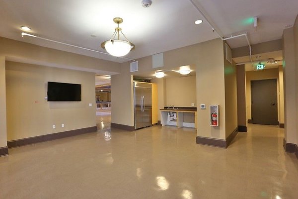 CapEquityTheRosslynHotel55