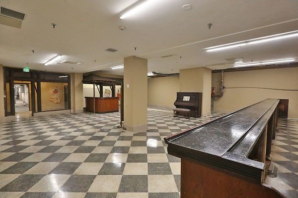 CapEquityTheRosslynHotel93