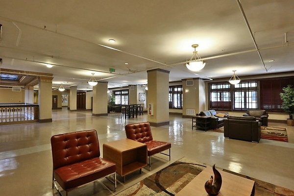 CapEquityTheRosslynHotel50