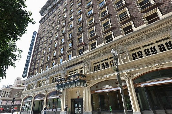 CapEquityTheRosslynHotel12