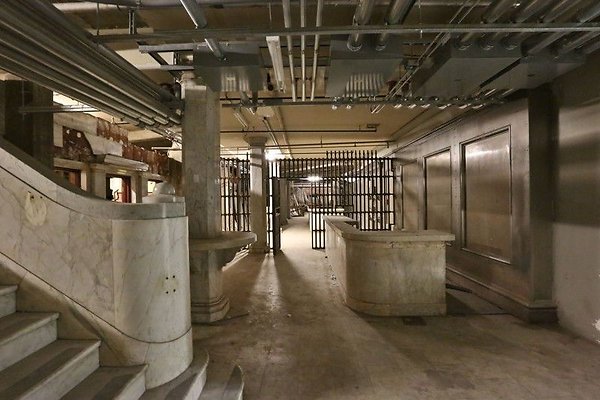 CapEquitySecurityBuilding90