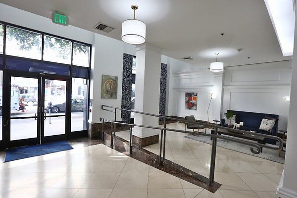 CapEquitySecurityBuilding10