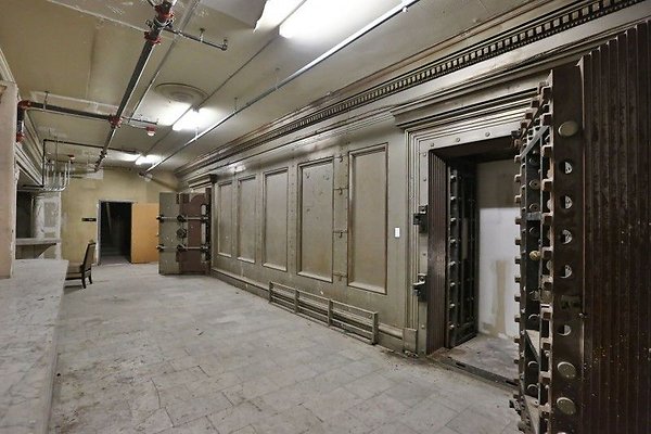 CapEquitySecurityBuilding79