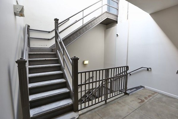CapEquitySecurityBuilding109
