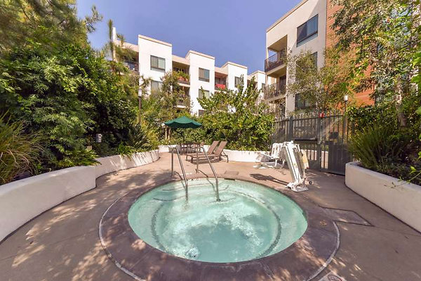 11706 courtyard 11