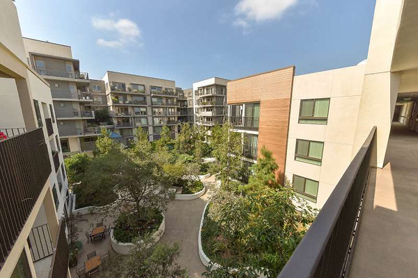 11706 balcony 2