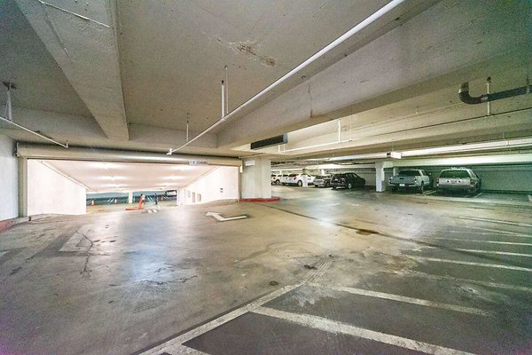 13836 garage 9
