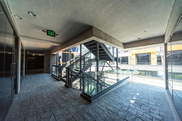 13836 garage 2