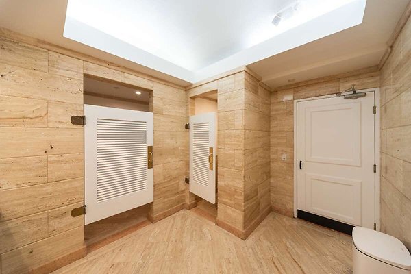 13836 bath 4