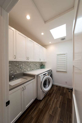 11740 laundry 1
