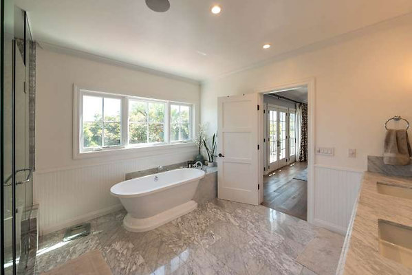 11740 bath 3