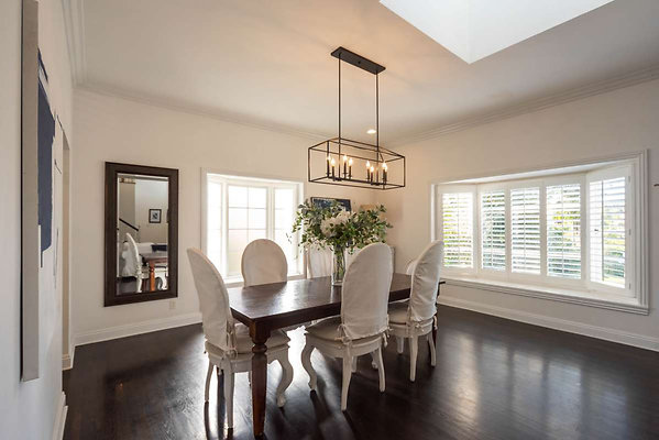 13226 dining 1