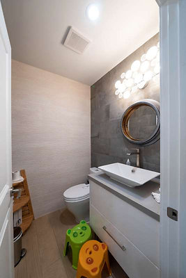 11993 bath 5