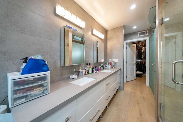 11993 bath 2