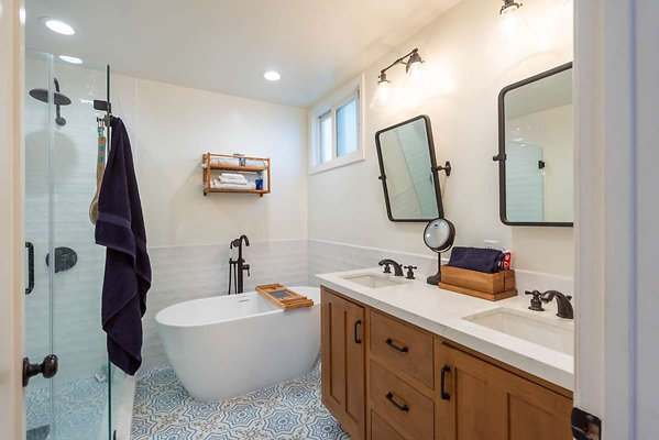 13136 bath 2