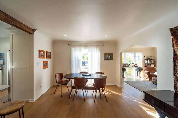 13136 dining 2