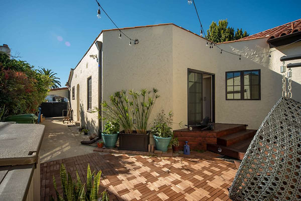 13136 patio 2