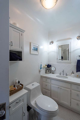 13136 bath 4
