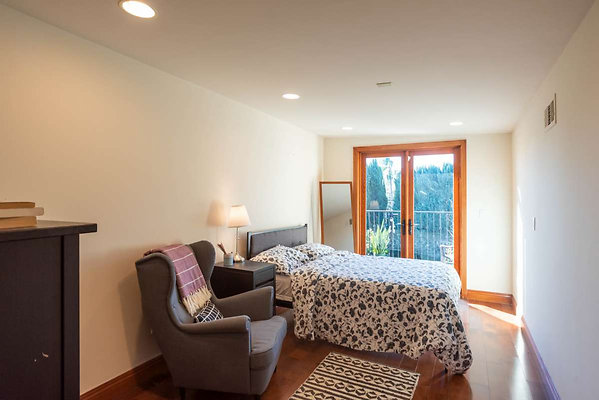 13183 bed 6