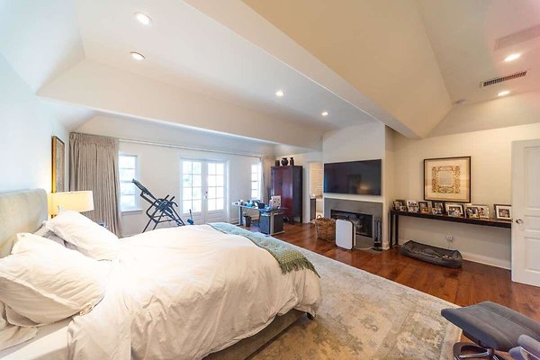 14038 bed 3