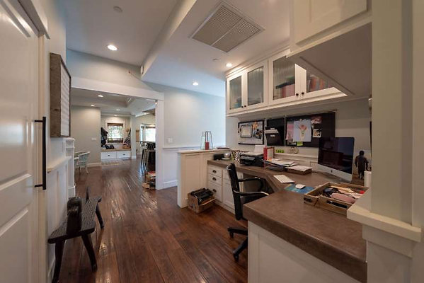 8072 office 1