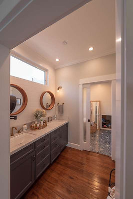 8072 bath 2