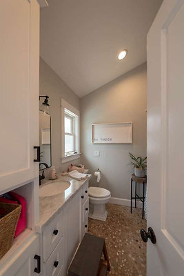 8072 bath 5