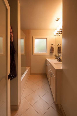 10479 bath 3