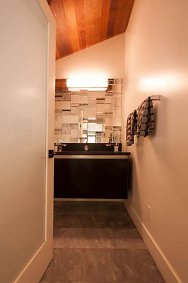 10479 bath 4