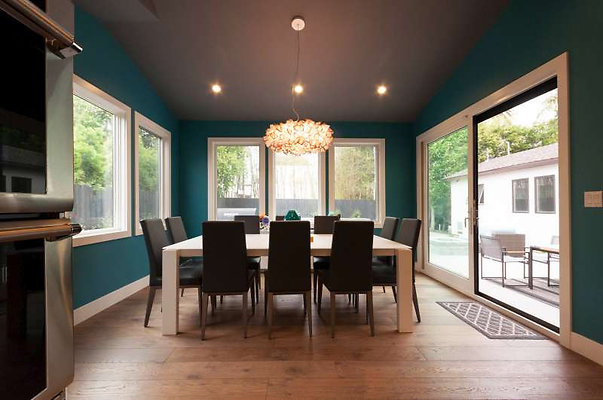 10479 dining 3