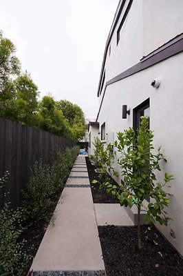10479 side 1