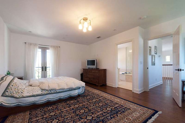 10694 bed 1
