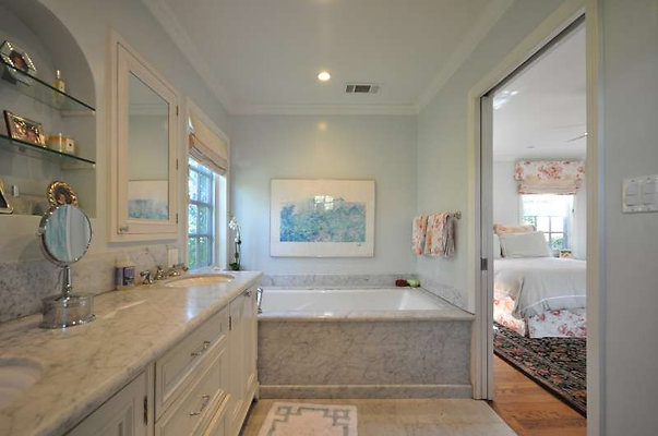 9586 bath 2