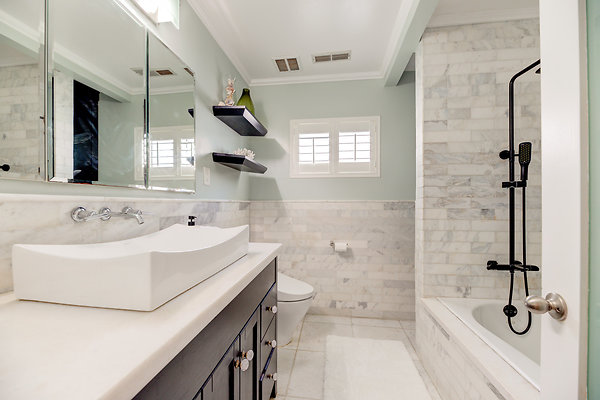 8174 bath 1