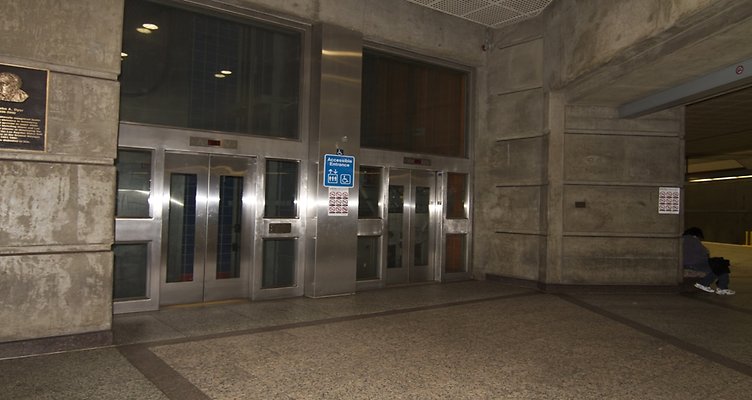 Wilshire-Vermont11