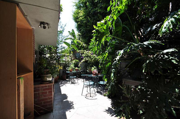 8891 patio 12