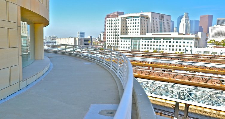 Platform-Catwalk02