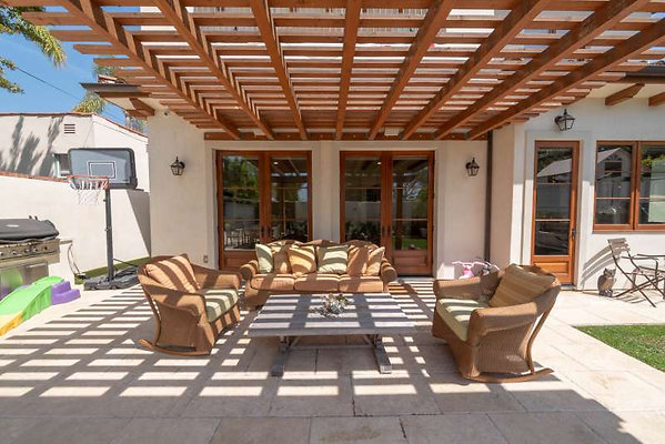 11545 patio 2
