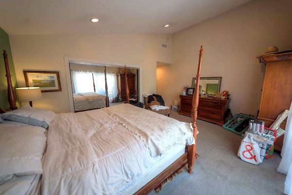 10892 bed 2
