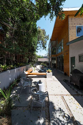 11153 patio 7