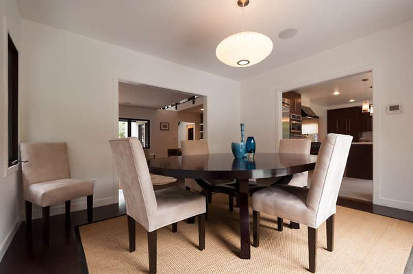 10259 dining 1